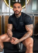Gym King Debossed Camo SS Tee Black Men Clothing J2PFB23 - Image 2