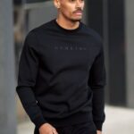 Gym King Linear Print Interlock Crew Black Men Clothing J2PFB225