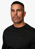 Gym King Linear Print Interlock Crew Black Men Clothing J2PFB225 - Image 5