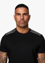 Gym King Signature Taped Tee Black Men Clothing J2PFB69 - Image 2