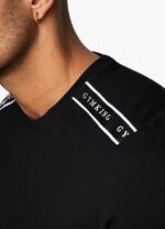 Gym King Signature Taped Tee Black Men Clothing J2PFB69 - Image 5