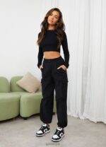 Gym King Utility Rib LS Crop Top Black Women Clothing J2PFB420 - Image 2