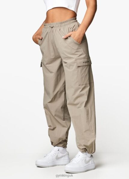 Gym King Utility Woven Cargo Pant Mocha Women Clothing J2PFB591